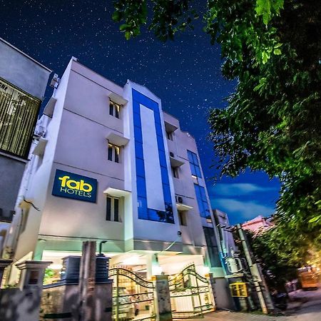 Fabhotel Aditya Yatri Nivas - Nr Tirupati Railway Station المظهر الخارجي الصورة