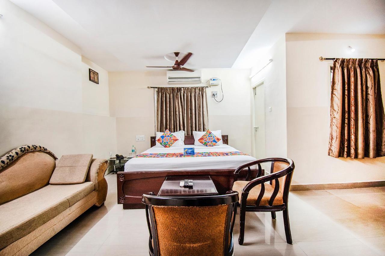 Fabhotel Aditya Yatri Nivas - Nr Tirupati Railway Station المظهر الخارجي الصورة